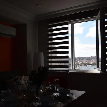 Stunning Seaview 2br Near Metro - Ym5 Apartment Istanbul