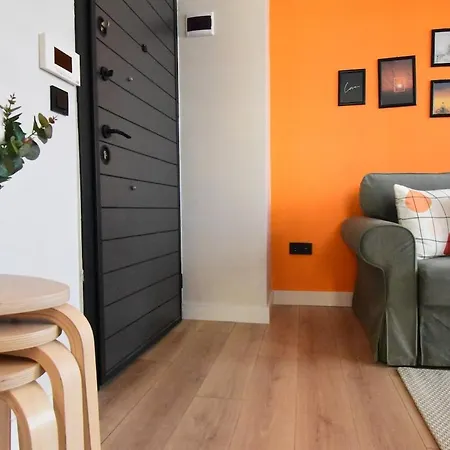 Stunning Seaview 2br Near Metro - Ym5