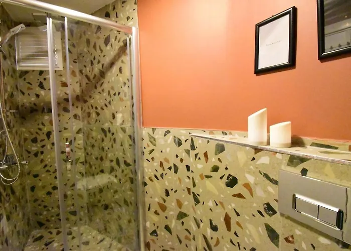 Stunning Seaview 2br Near Metro - Ym5