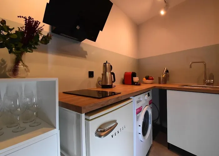 Apartamento Stunning Seaview 2br Near Metro - Ym5 *