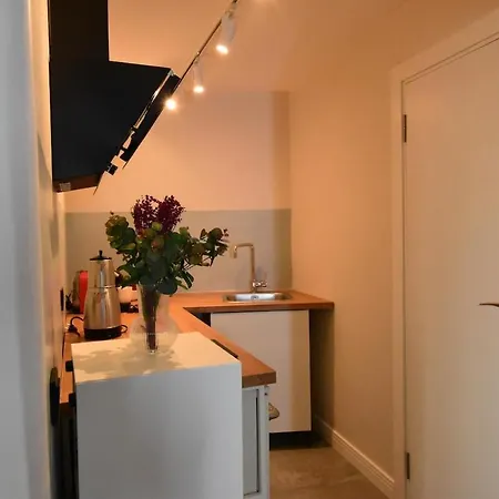 Stunning Seaview 2br Near Metro - Ym5 Apartament *